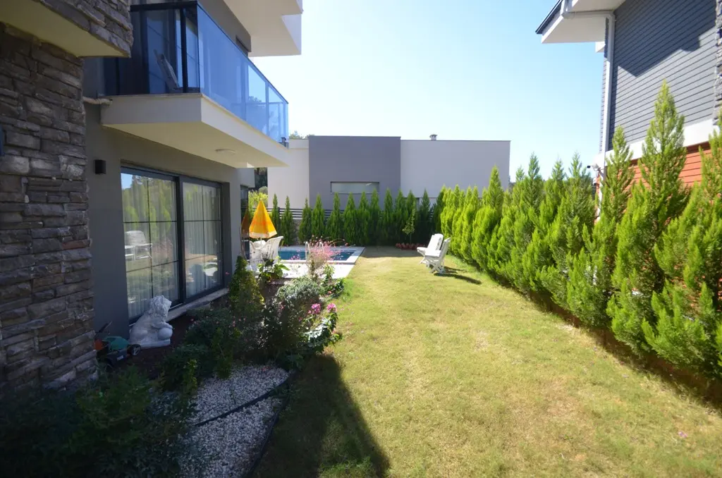 Green garden